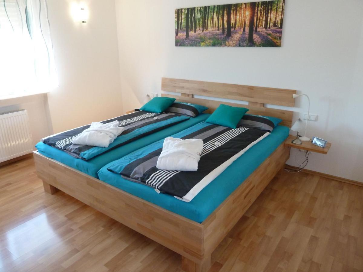 Ferienwohnung Odenwaldblick Momlingen Bagian luar foto